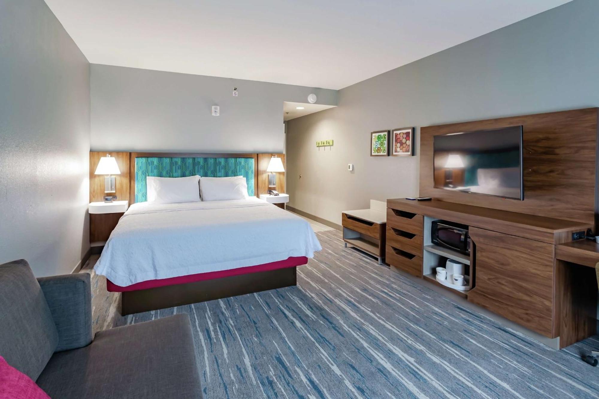Hampton Inn Madison, Oh Екстериор снимка