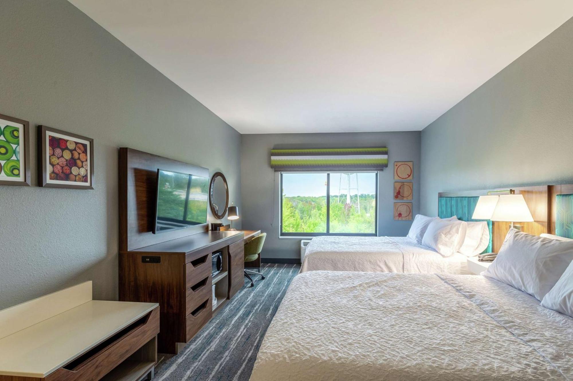 Hampton Inn Madison, Oh Екстериор снимка